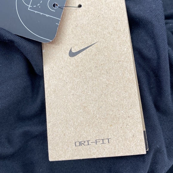 Nike WNBA Seattle Storm Basketball Tee Shirt Men’s XL NWT - Picture 7 of 10